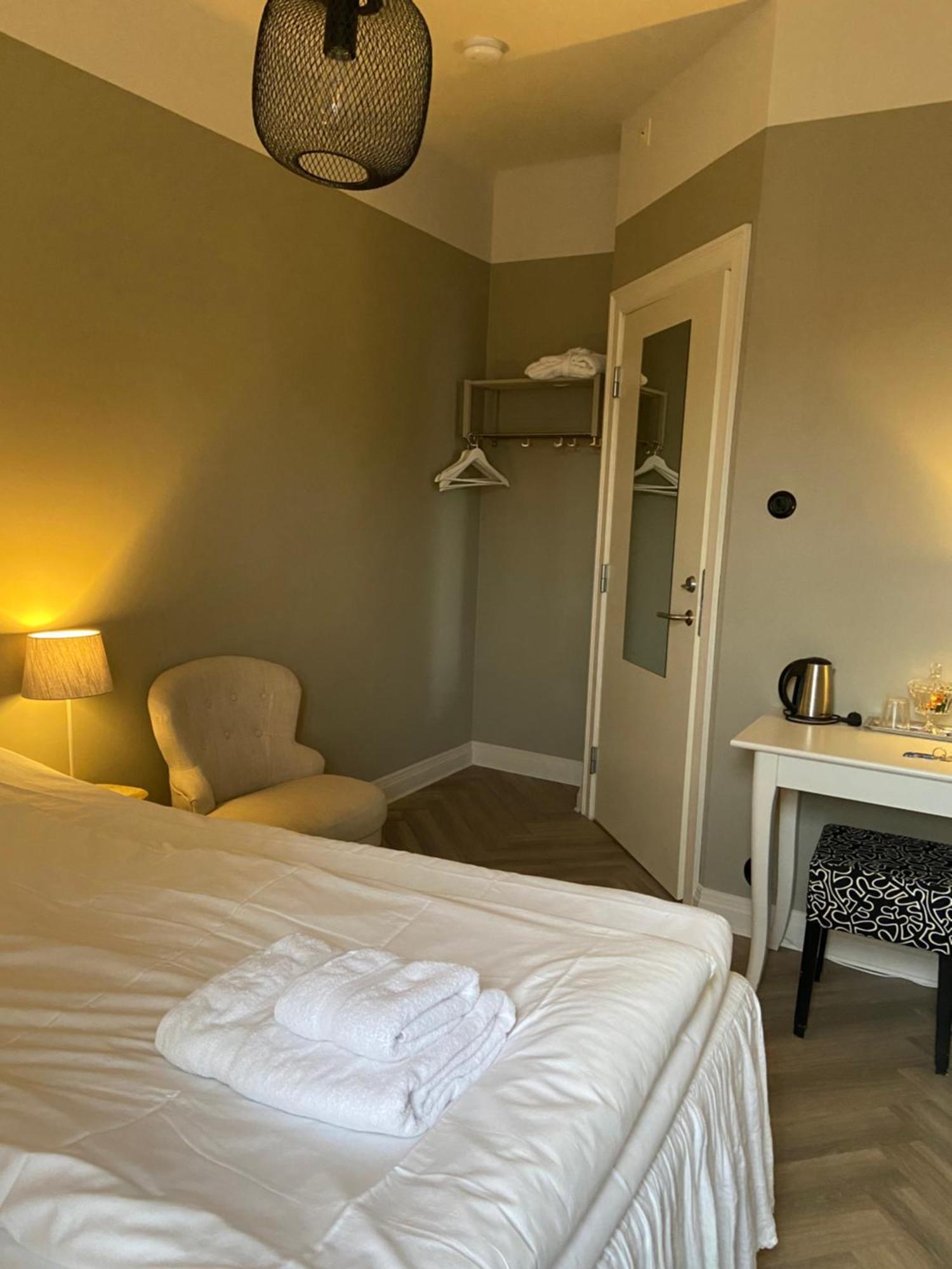 Bed and Breakfast Our House Истад Экстерьер фото